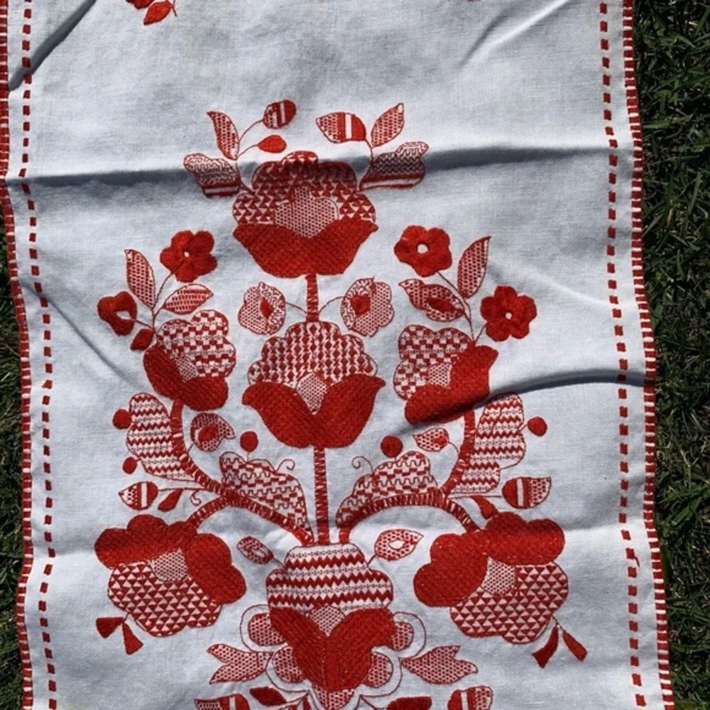 Table Runner